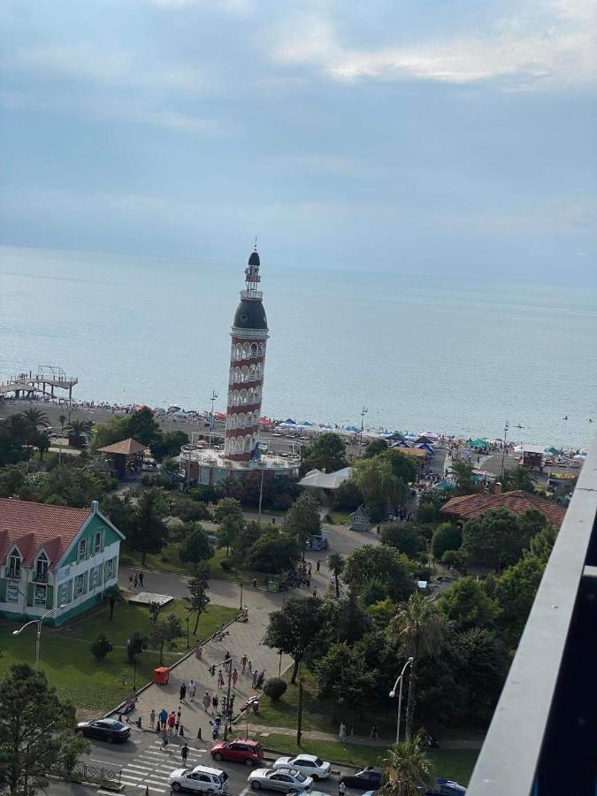 Delux Sea View Aparthotel In Orbi City Batumi Exteriör bild